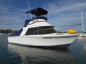 Huntsman v 23ft flybridge fiberglass crusier (sydney harbour) NoReserve!!!!!!!!!