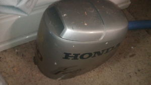 Honda 30HP long shaft 4 stroke outboard 1998 model  was in a catamaran