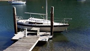 Triton 24ft Sailing Yacht