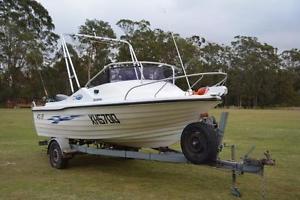 Steber Half Cabin Fishing Boat