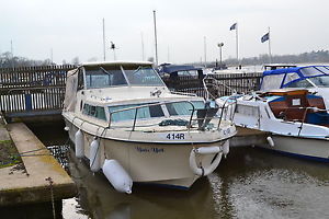 27FT DIESEL CABIN CRUISER