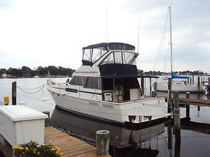 1986 Bayliner Diesel Motoryacht 3870 Explorer Flybridge