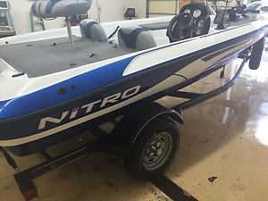2007 Nitro 640
