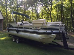 1999 pontoon boat - refurbished