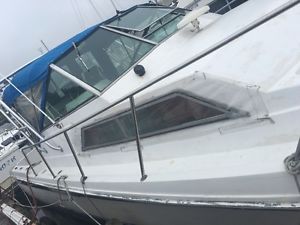 1984 Wellcraft Costal 3200