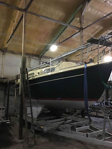 SNAPDRAGON 24 Bilge Keel Yacht Diesel Inboard