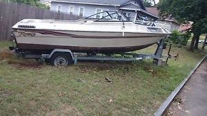 1987 Rinker