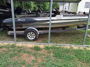 1998 Triton Tr-19