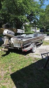 1999 Bass Tracker