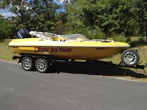 Ski boat pride panther 18ft