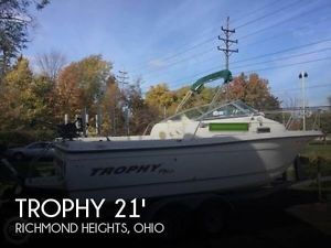 2003 Trophy Pro 2052 Walkaround