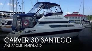 1988 Carver 30 Santego