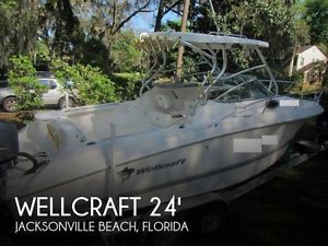 2004 Wellcraft 252 Coastal