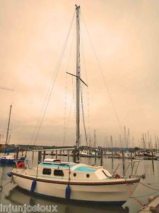 Westerly Centaur 26 six berth sailing cruiser. Includes 2.6M WavEco Inflatable.
