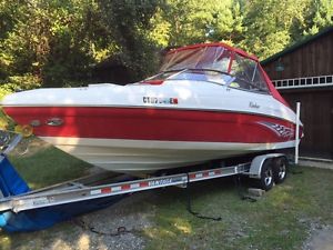 05 Rinker 232 Captiva Bowrider w/Merc 350 Bravo 3, swim plat, dual axle trailer