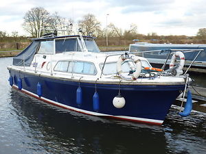 Project 31 Cruiser - Marianne was built in 1974
