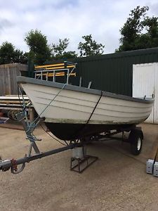 Falmouth Bass Boat 16'