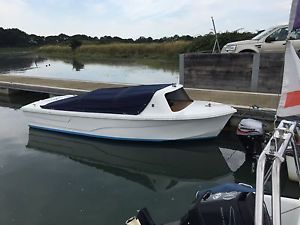 Sea master 18ft motor boat Beta 25 inboard diesel