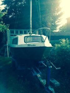 Pedro 17 trailer sailer yacht