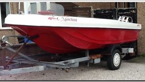 15ft Wilson Flyer Fishing Boat with 40hp Mariner outboard engine. Video in info.