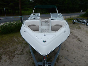 1999 Four Winns 240 Horizon