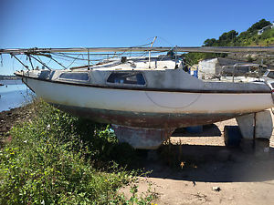 FREE 22ft GRP Yacht Project inc Mast