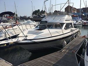 Bayliner 2556 fly bridge poss px / swap try me