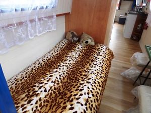 Canal River Narrow Boat 39 FT Narrowboat Houseboat liveaboard cruiser stern