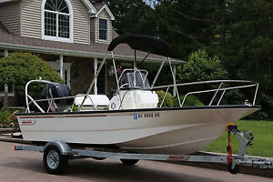 2015 Boston Whaler MONTAULK