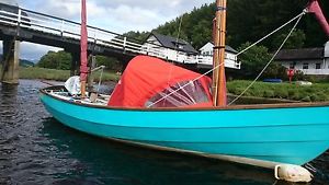 Drascombe lugger