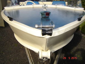 4 m Dehavilland boat for sale