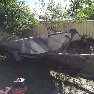 Savage Aluminum Boat c/w 7.5HP Mercury Outboard & Trailer