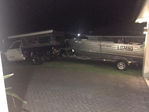 4.93m Alluminum Tinny Side Console 50hp