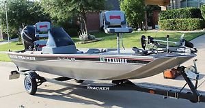 2011 Bass Tracker