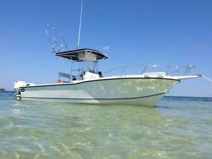 1997 Dusky Marine 256