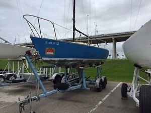 1980 J Boats 24