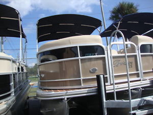 Berkshire Pontoon 233RFXSTS13B