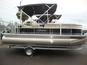 Berkshire B20C2 Pontoon