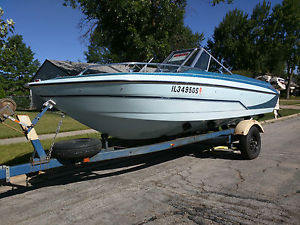 1981 Glastron Open Bow V-Hull