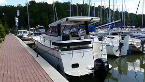Delphia Yachts ESCAPE 800 PREMIUM cruiser boat