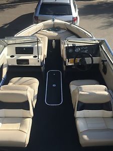 Bayliner Capri Bowrider