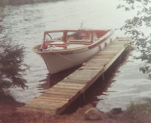 1960 Thompson 19 Ft Offshore
