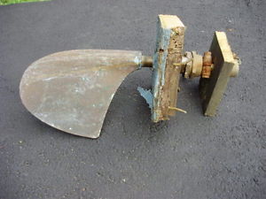 CHRIS CRAFT STEERING RUDDER AND STUFFING BOX JUST CUT OUT OF A 1966 SKI BOAT