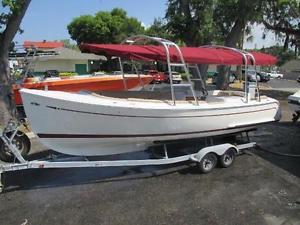 2009 Vision Boat Works 240 Hybrid