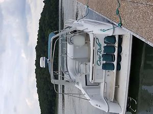 Chris Craft 302 Crowne 32' Cabin Cruiser boat & Triple Axle Trailer
