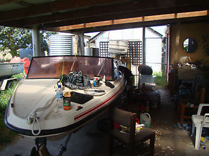 speed boat /fishing boat 75 horse power fitted with many extras