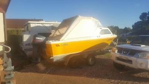 Caribbean 18ft boat