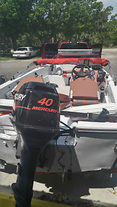 2001 Triumph Logic image 1