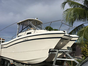 1997 Grady White F26 Tigercat