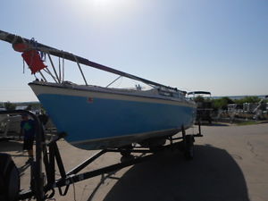 1978 Venture 25' Sailboat
